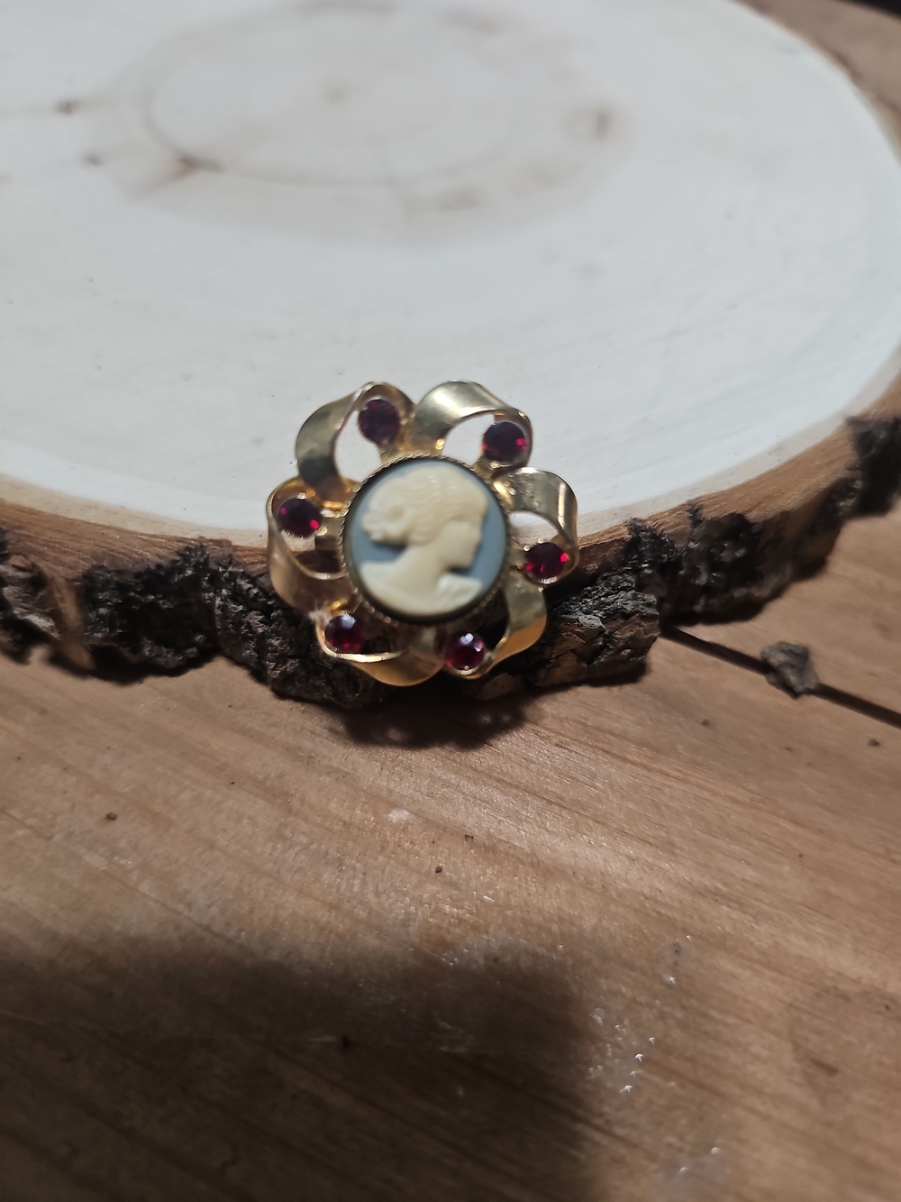 Gold-Tone Cameo Flower Brooche with Red Gem Accents Vintage